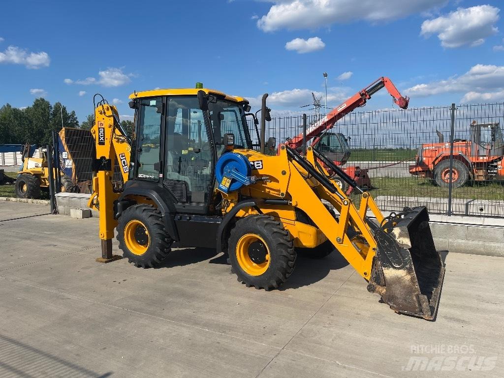 JCB 3 CX / compact Traktorgravere