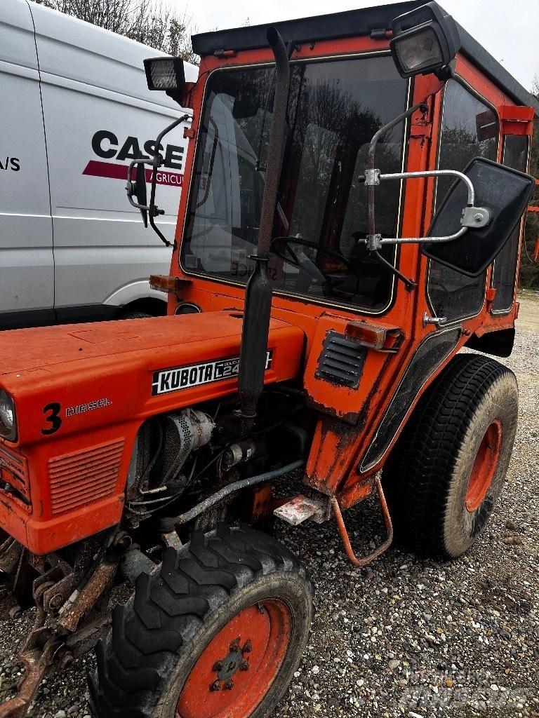 Kubota L 245 Kompakttraktorer