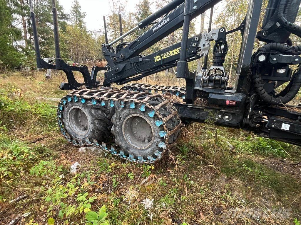 Komatsu 835 Lassbærere