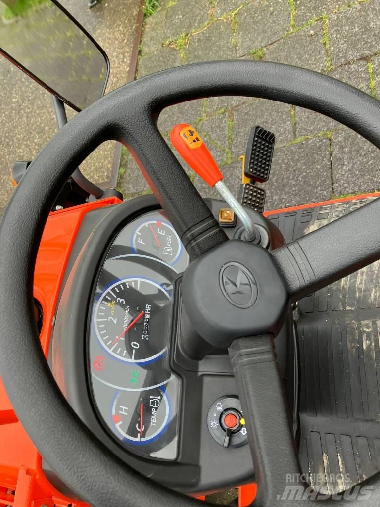 Kubota B1-240 Traktorer