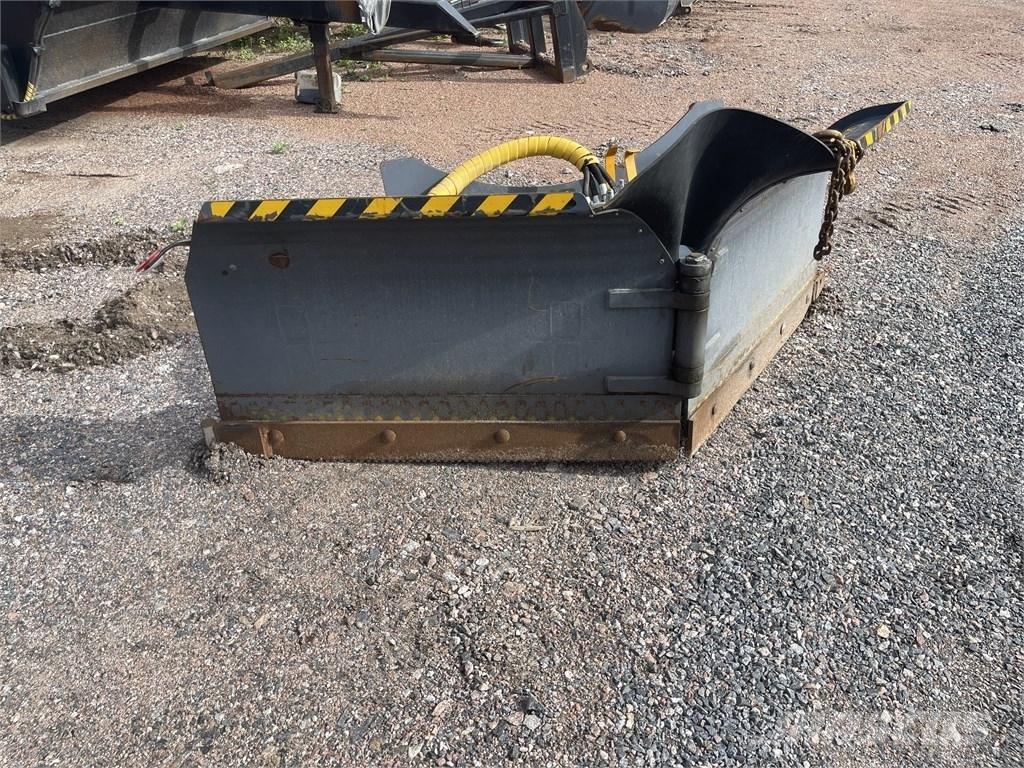  Vilakone Nivelaura Kompakttraktor tilbehør