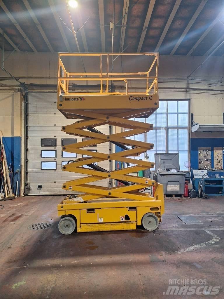 Haulotte Compact 12 Sakselifter