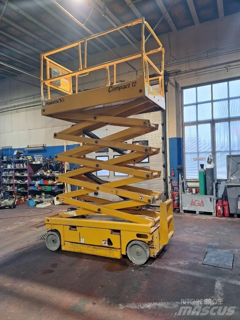 Haulotte Compact 12 Sakselifter