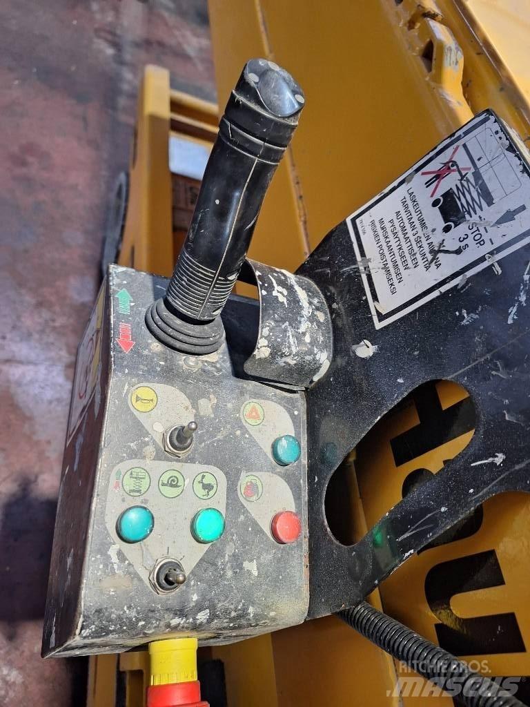 Haulotte Compact 12 Sakselifter