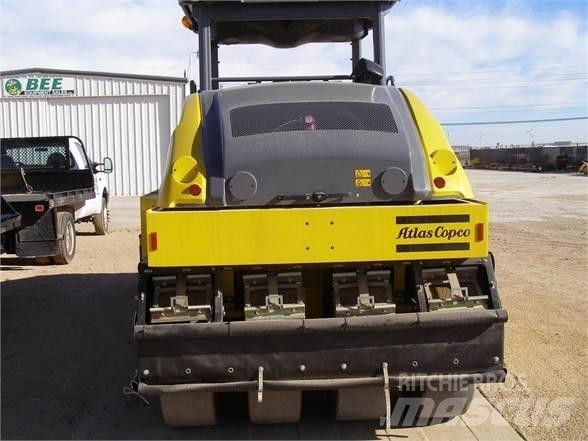 Dynapac CP2700 Gummihjulsvalser