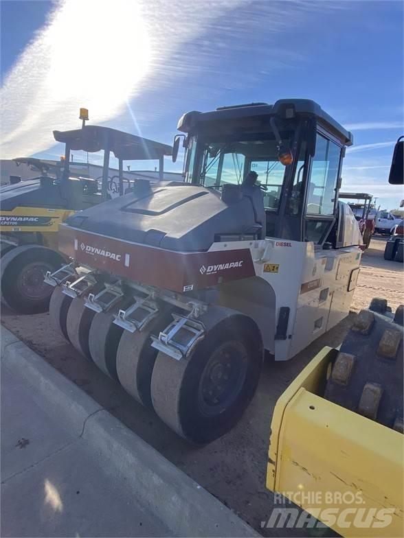 Dynapac CP2700 Gummihjulsvalser