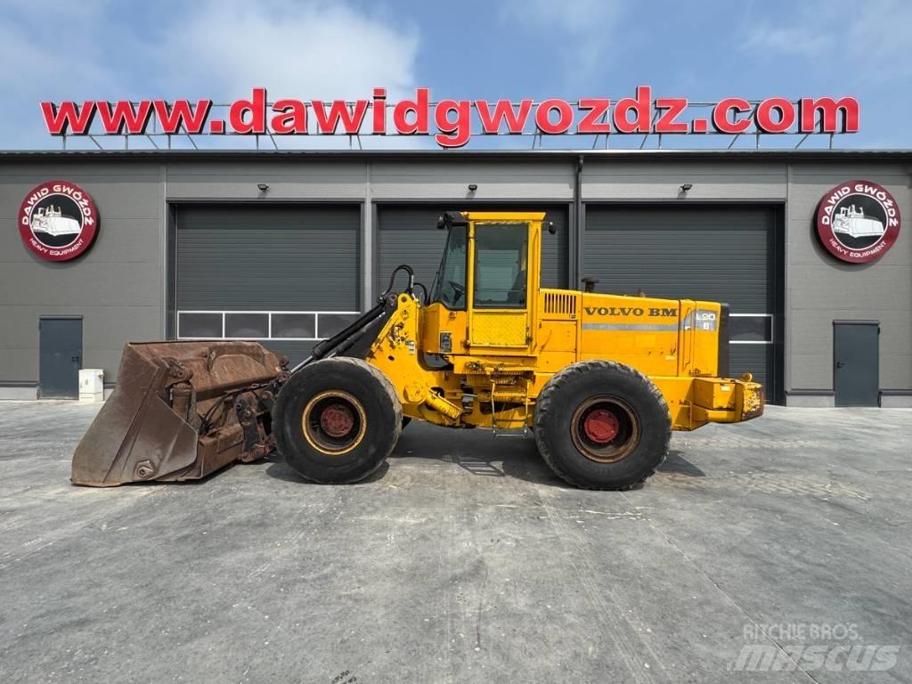 Volvo L90B Hjullastere