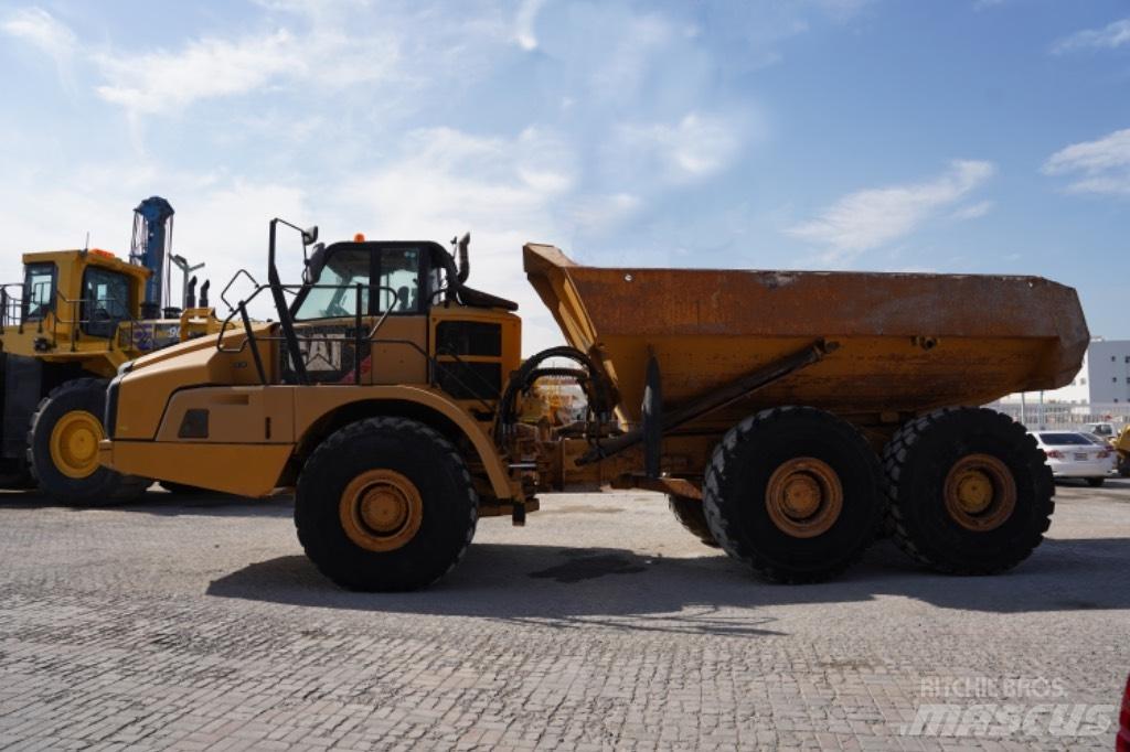 CAT 740 B Rammestyrte Dumpere