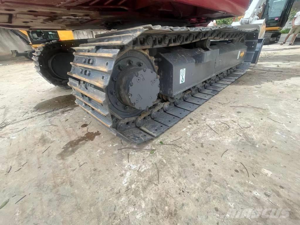 Takeuchi TB180C Beltegraver