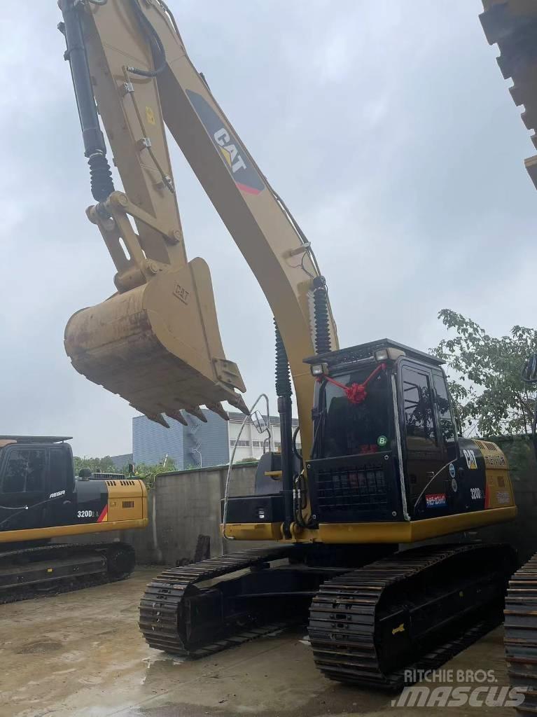 CAT 320 D Beltegraver