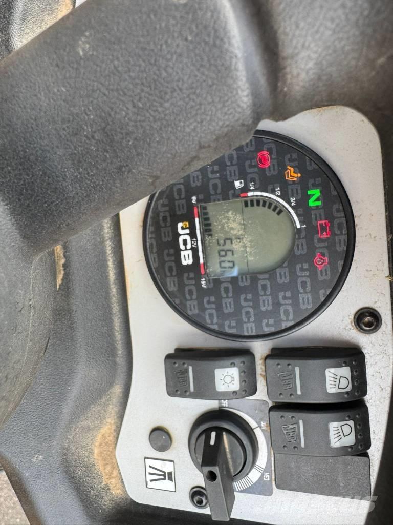 JCB CT 260-120 Hjullaster til komprimering