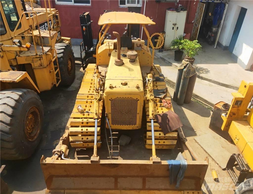 CAT D 4 E Dozere Beltegående