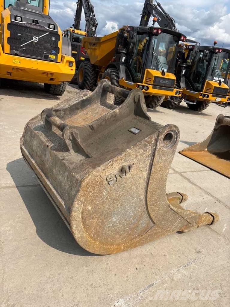 Volvo EC 250 EL Beltegraver