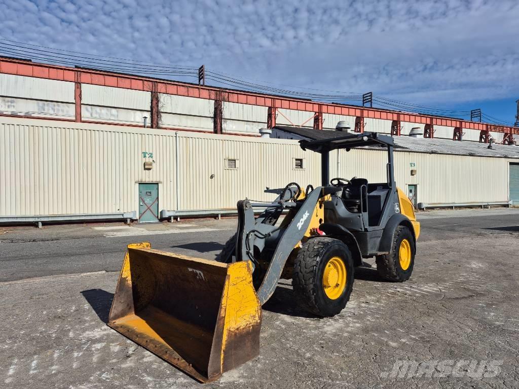 John Deere 204 K Hjullastere