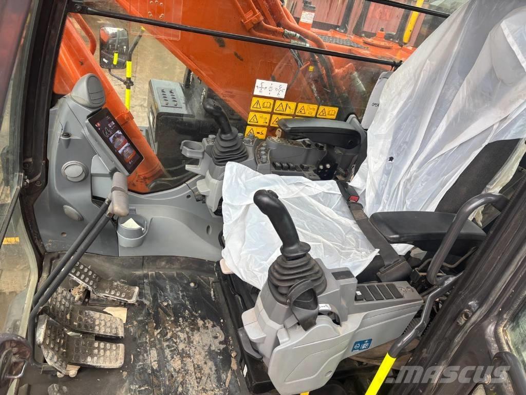 Hitachi ZX 300 LC-7 Beltegraver