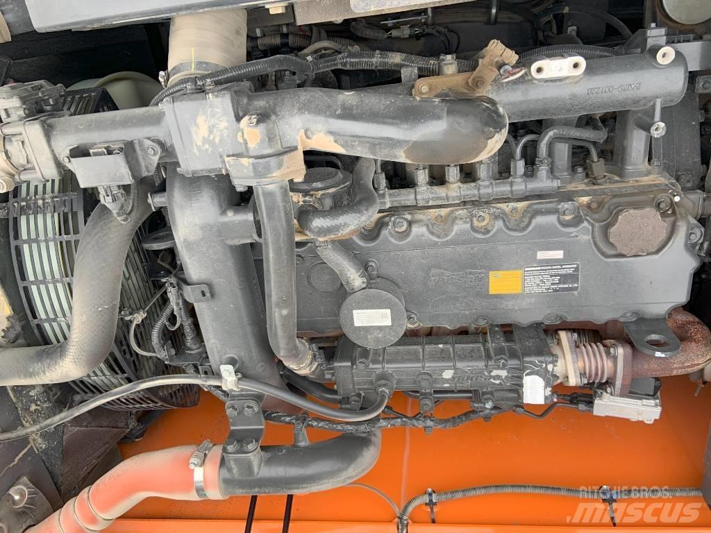 Doosan DX 225 LC-5 Beltegraver