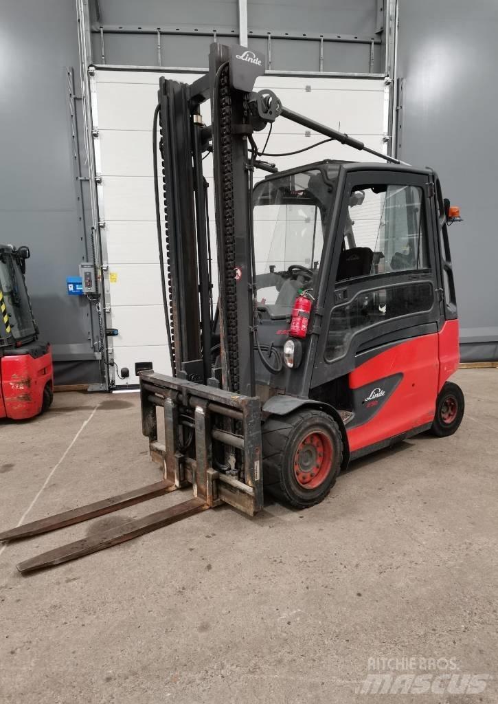 Linde E50HL-01 Elektriske trucker