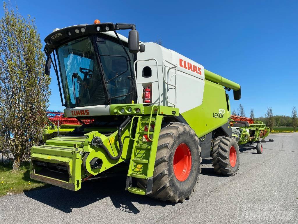 CLAAS Lexion 670 Skurtreskere