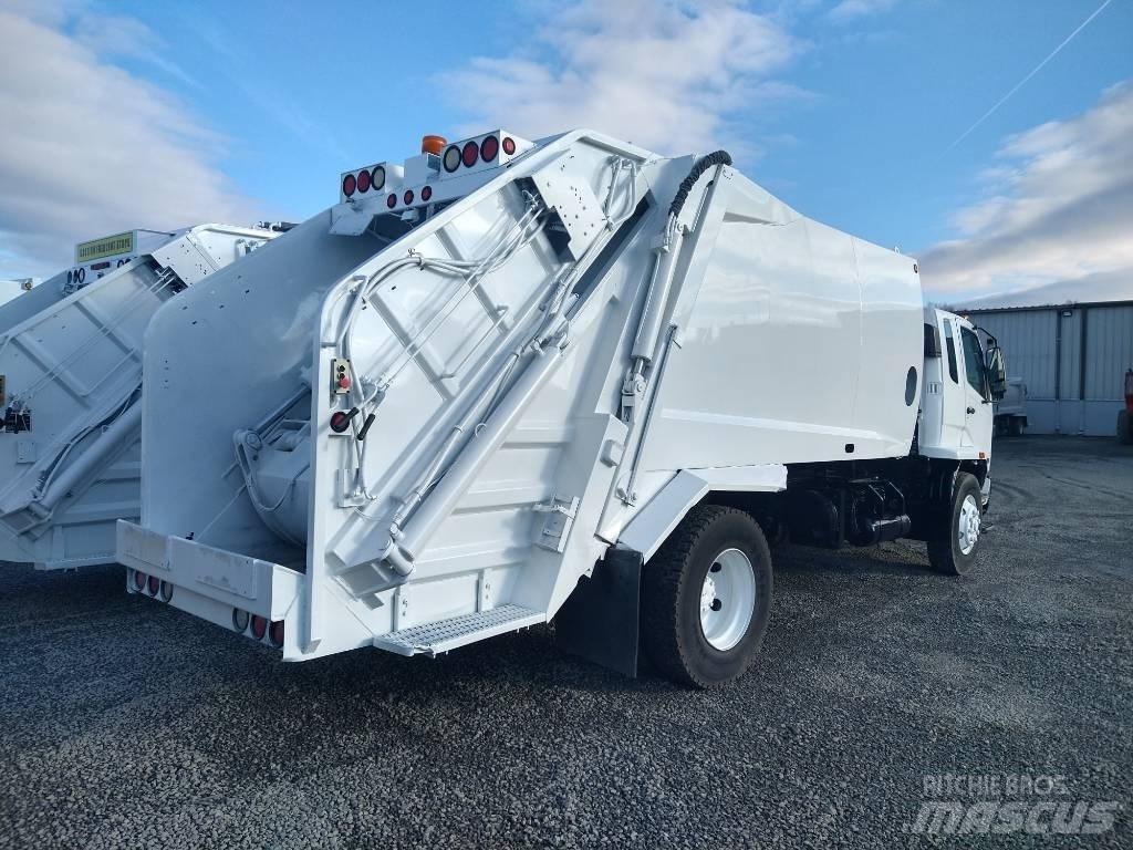 Mitsubishi Fuso Renovasjonsbil