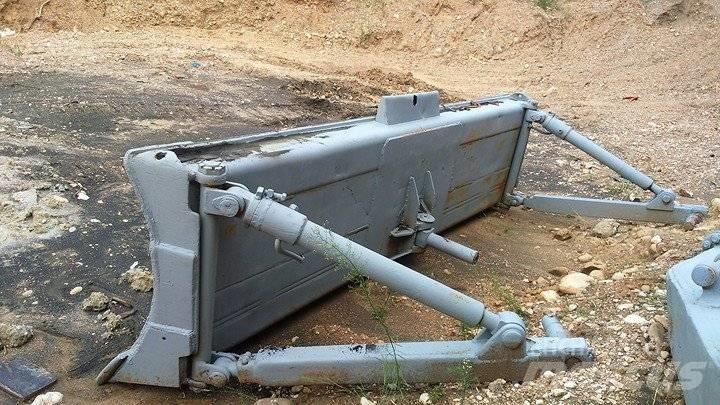 CAT D9G/D9H Kniver