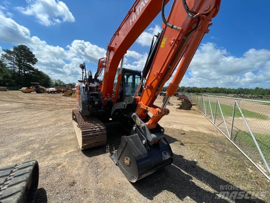 Hitachi ZX 135 US-6 Beltegraver