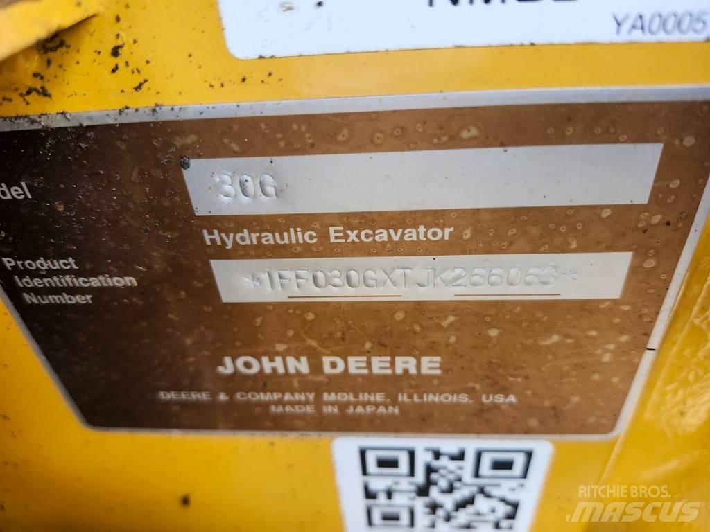 DEERE 30G Minigravere <7t