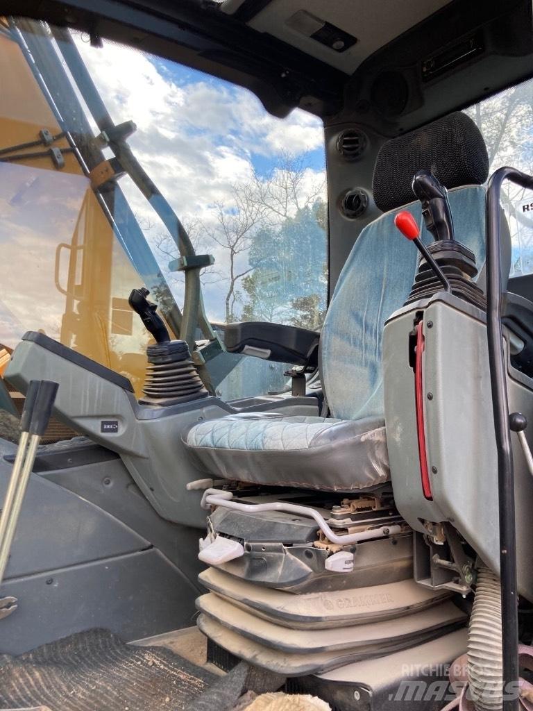 Liebherr 914 compact Beltegraver