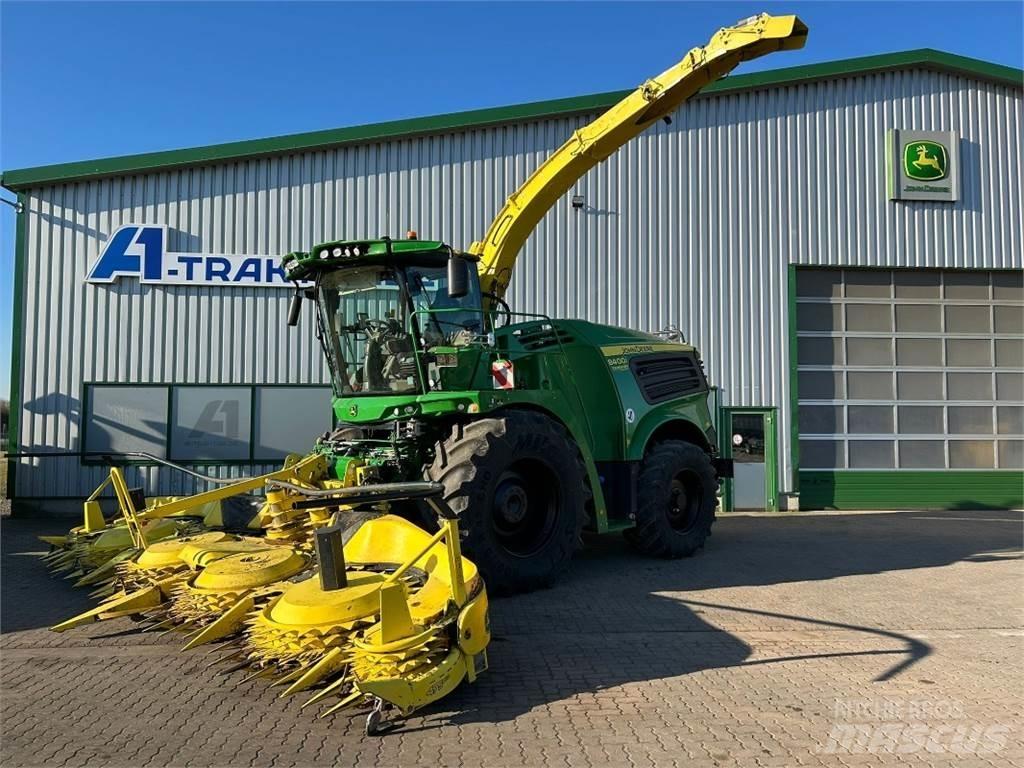 John Deere 8400i Fôrhøstere
