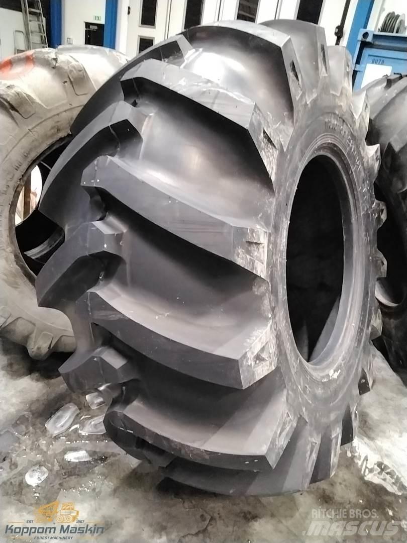 Nokian Trs 30,5-32 Dekk, hjul og felger