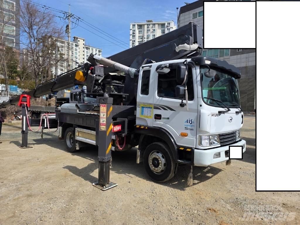 Hyundai HS3870 Bilmontert lift