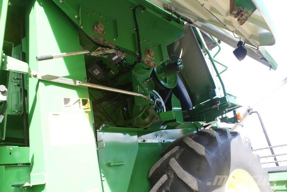 John Deere T 550 Skurtreskere