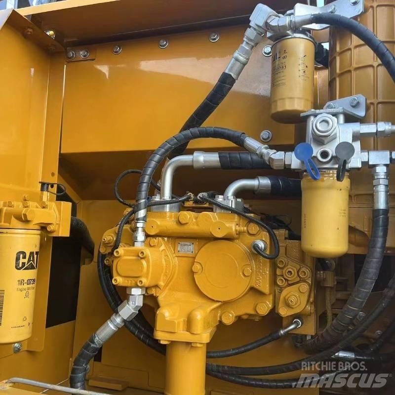 CAT 320 D Beltegraver