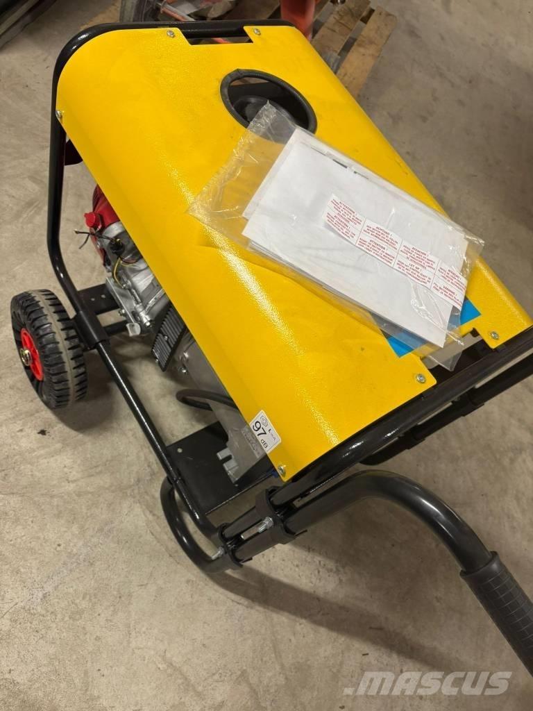 Atlas Copco QEP 8 Bensin Generatorer