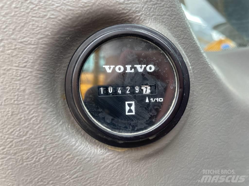 Volvo EC 480 E L Beltegraver
