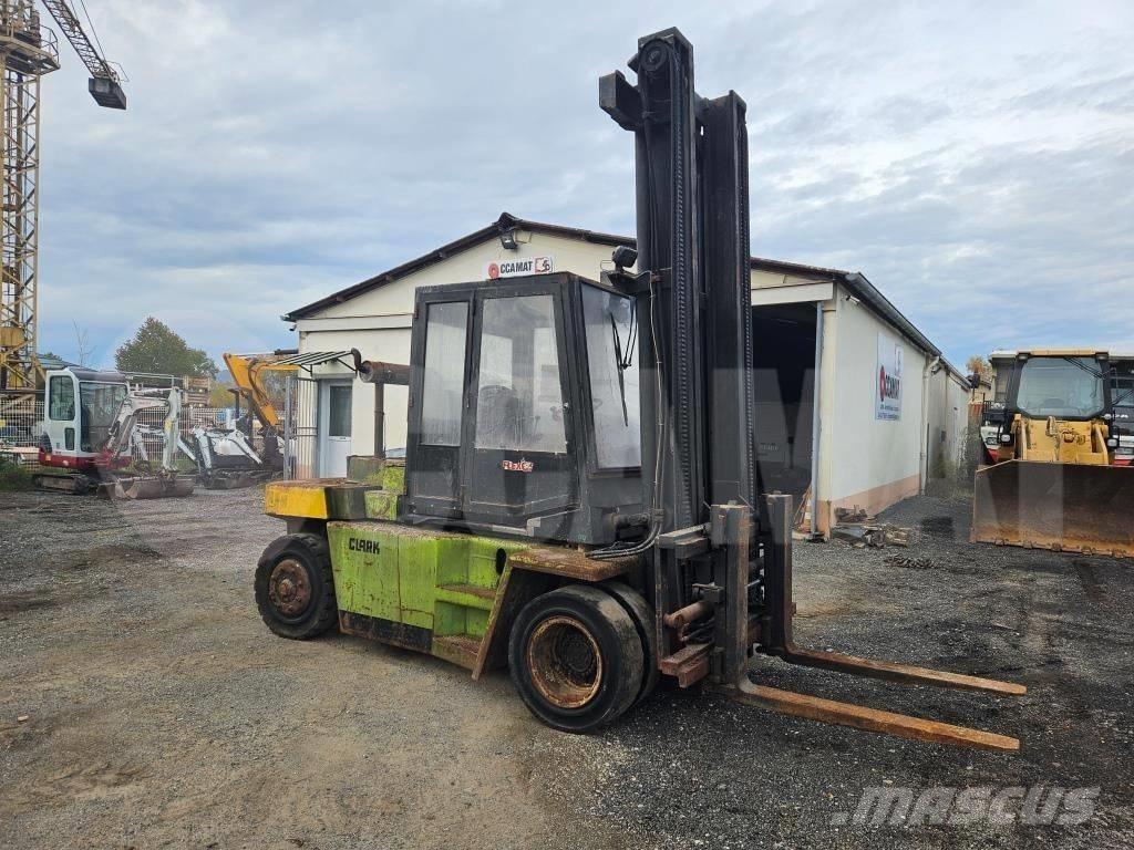 Clark DPL 60 Diesel Trucker