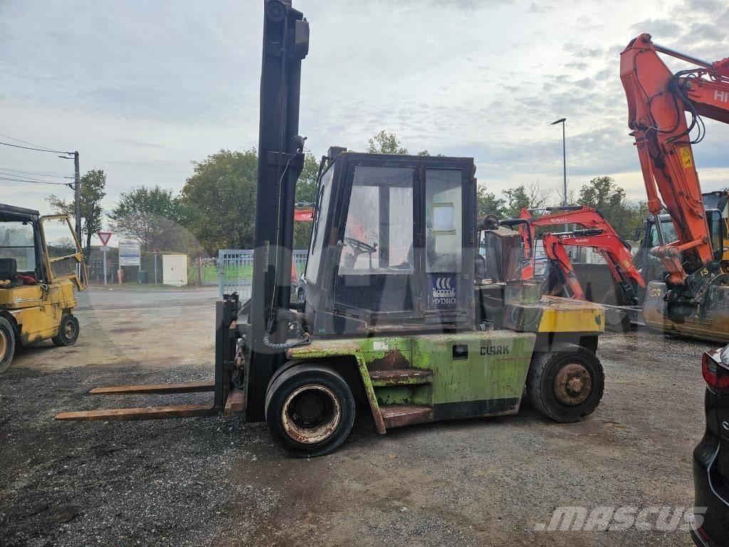 Clark DPL 60 Diesel Trucker