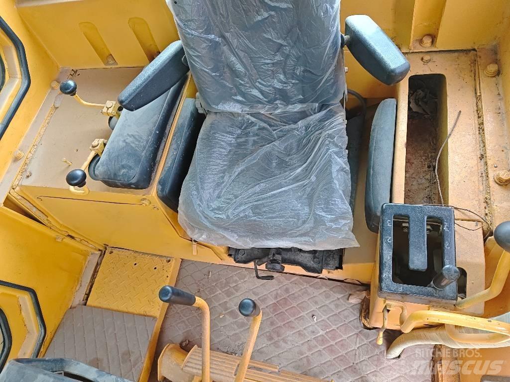 CAT D 7 G Dozere Beltegående