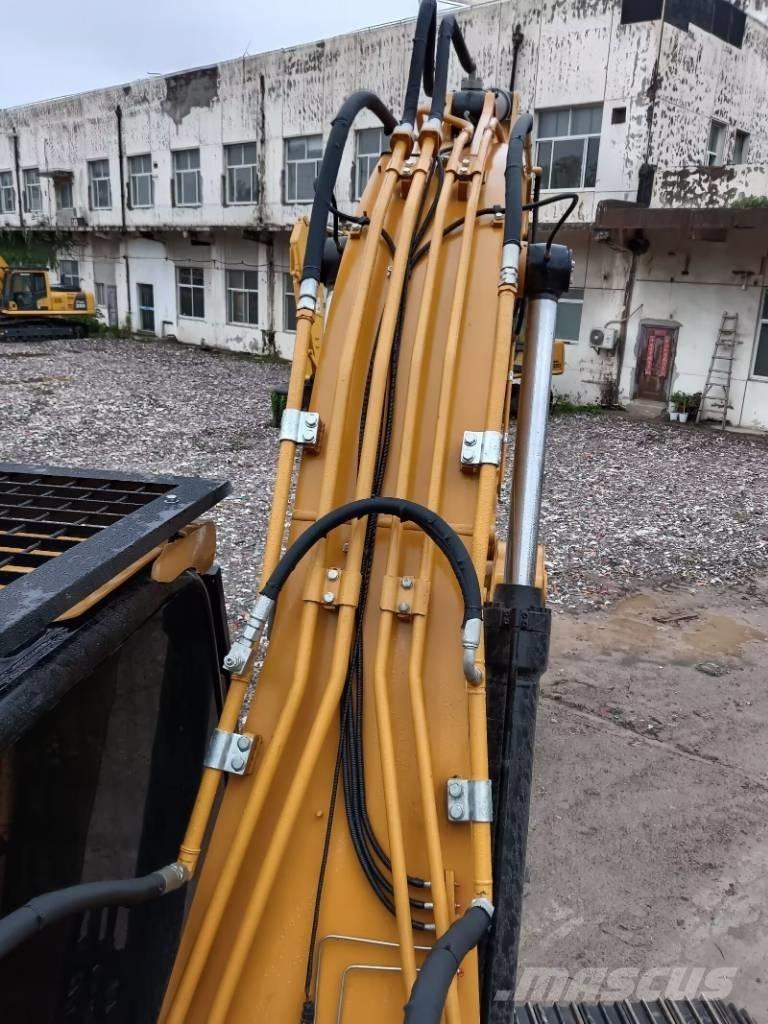 CAT 324 D L Beltegraver