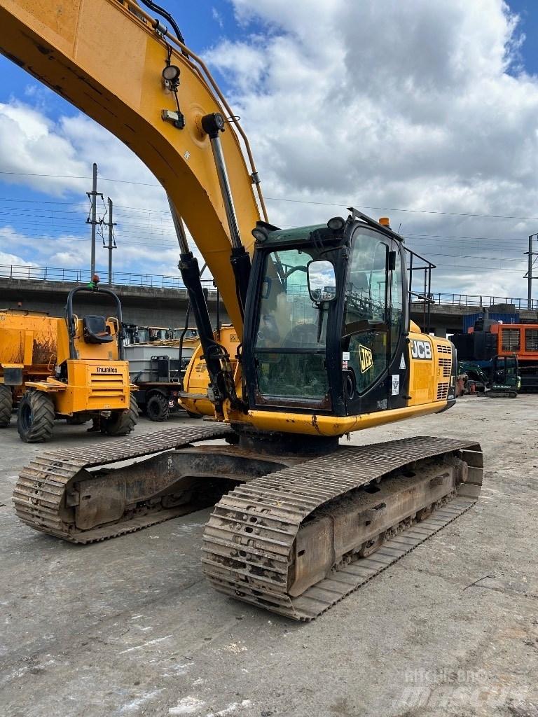 JCB JS 220 LC Beltegraver
