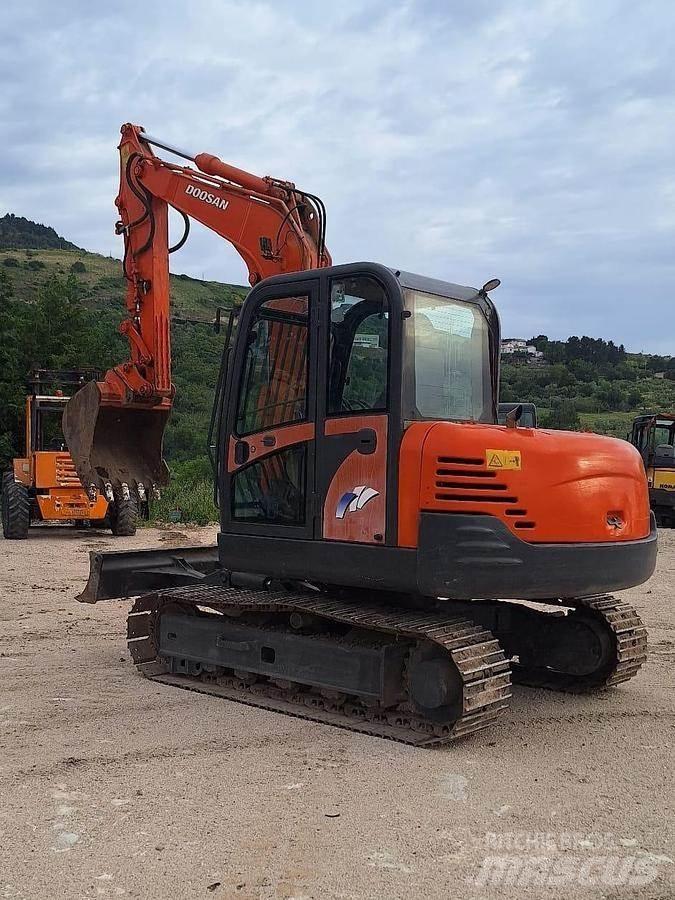 Doosan SOLAR 75V Spesialtilpassede gravemaskiner