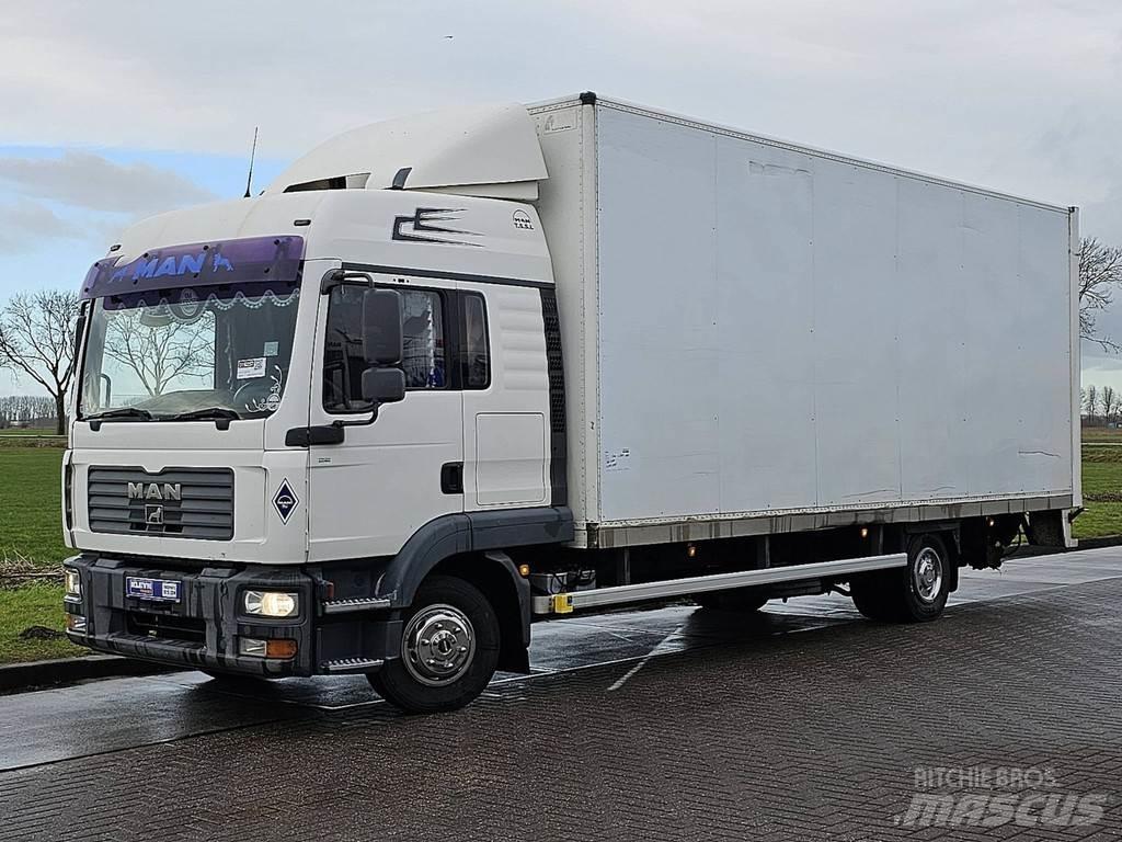 MAN 12.240 TGL Skapbiler