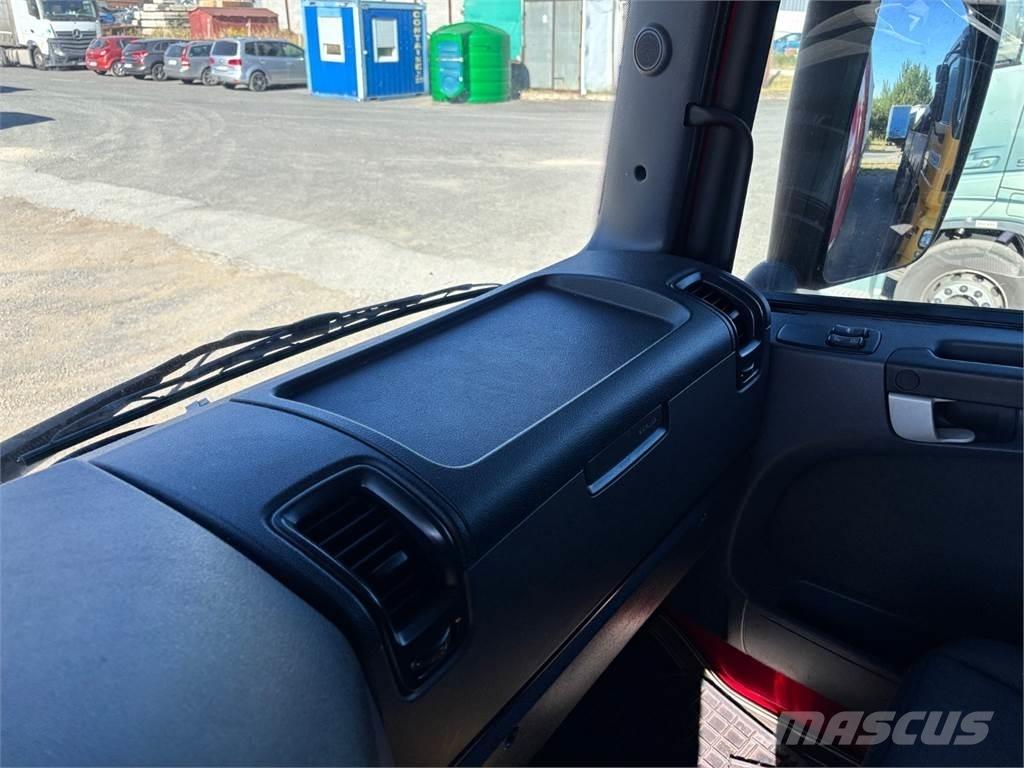Scania R 490 Trekkvogner