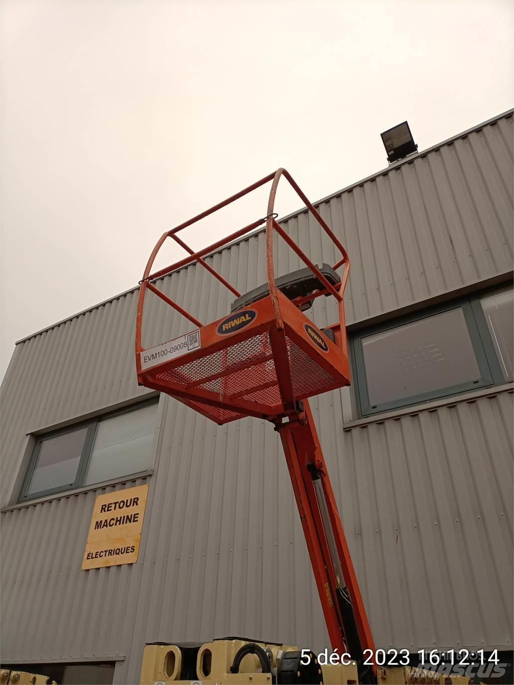 JLG T10E Andre personløftere og plattformer