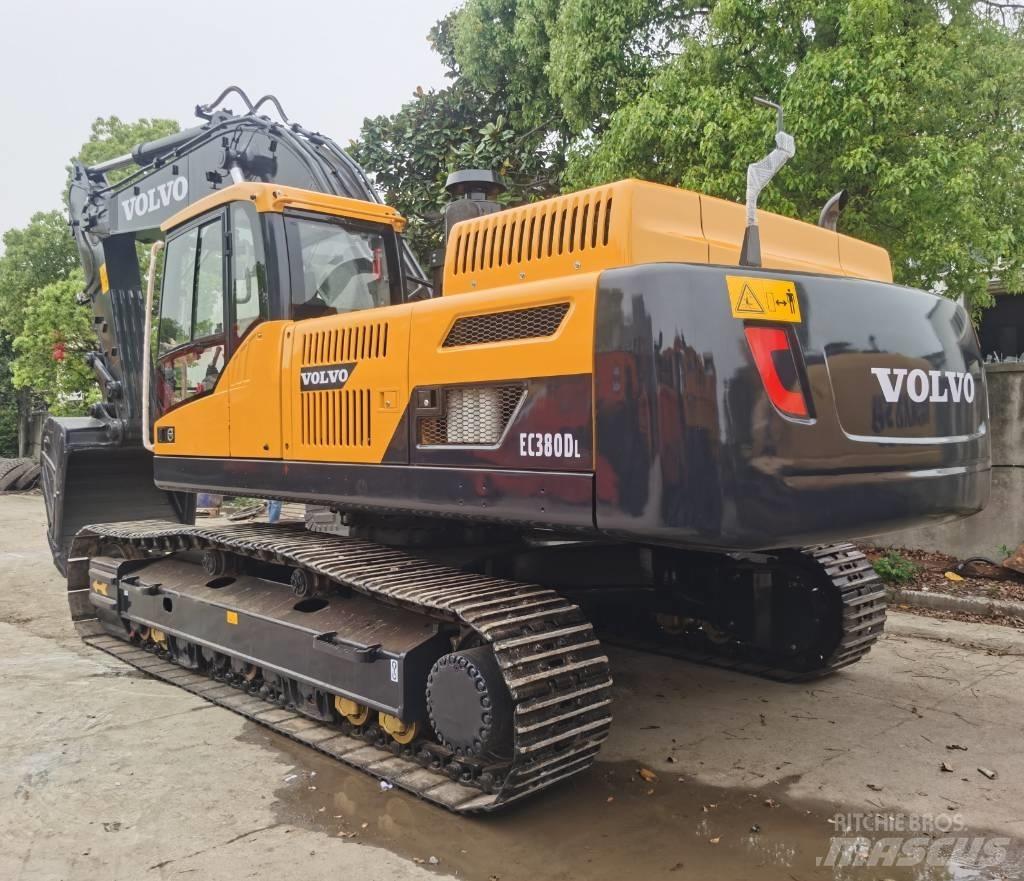 Volvo EC 380 D L Beltegraver