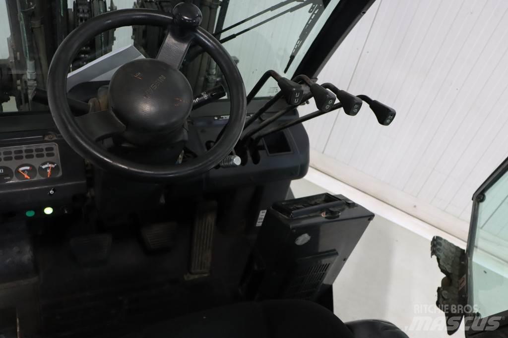 Nissan FGD02A30Q Diesel Trucker