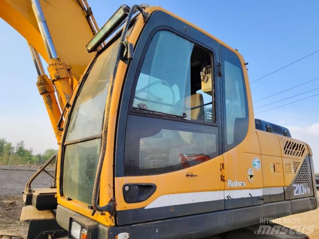 Hyundai R210W-9 Hjulgravere