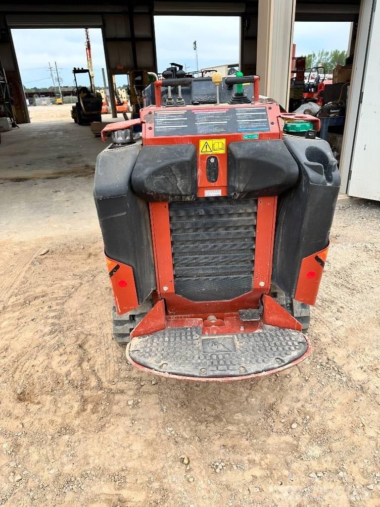 Ditch Witch sk 1050 Kompaktlastere