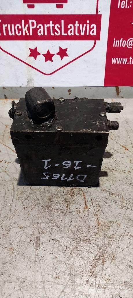 DAF XF 105.   1450903 Hydraulikk