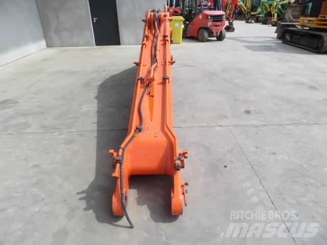 Daewoo DX 225 LC Chassis og understell