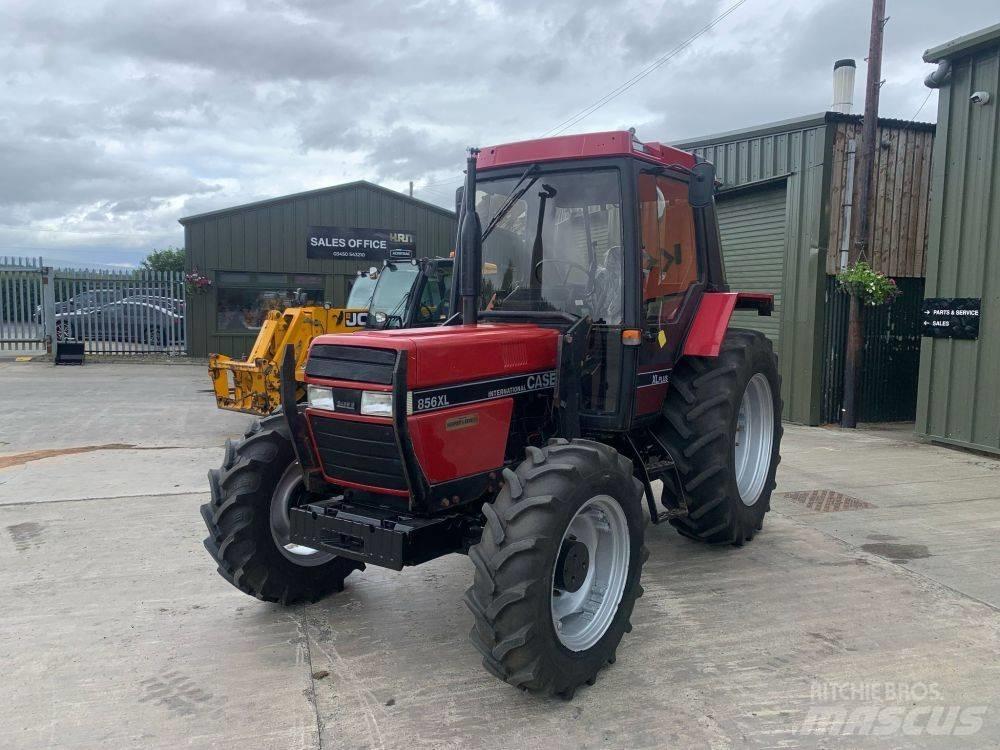 Case IH 856 XL Traktorer